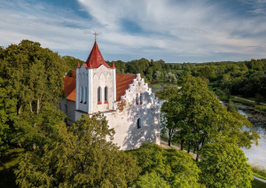 Aizputes Sv. Jāņa baznīca