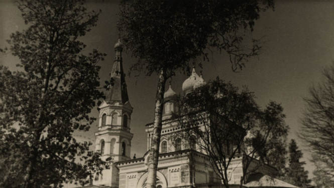 Sens pareizticīgo baznīcas ārskata foto