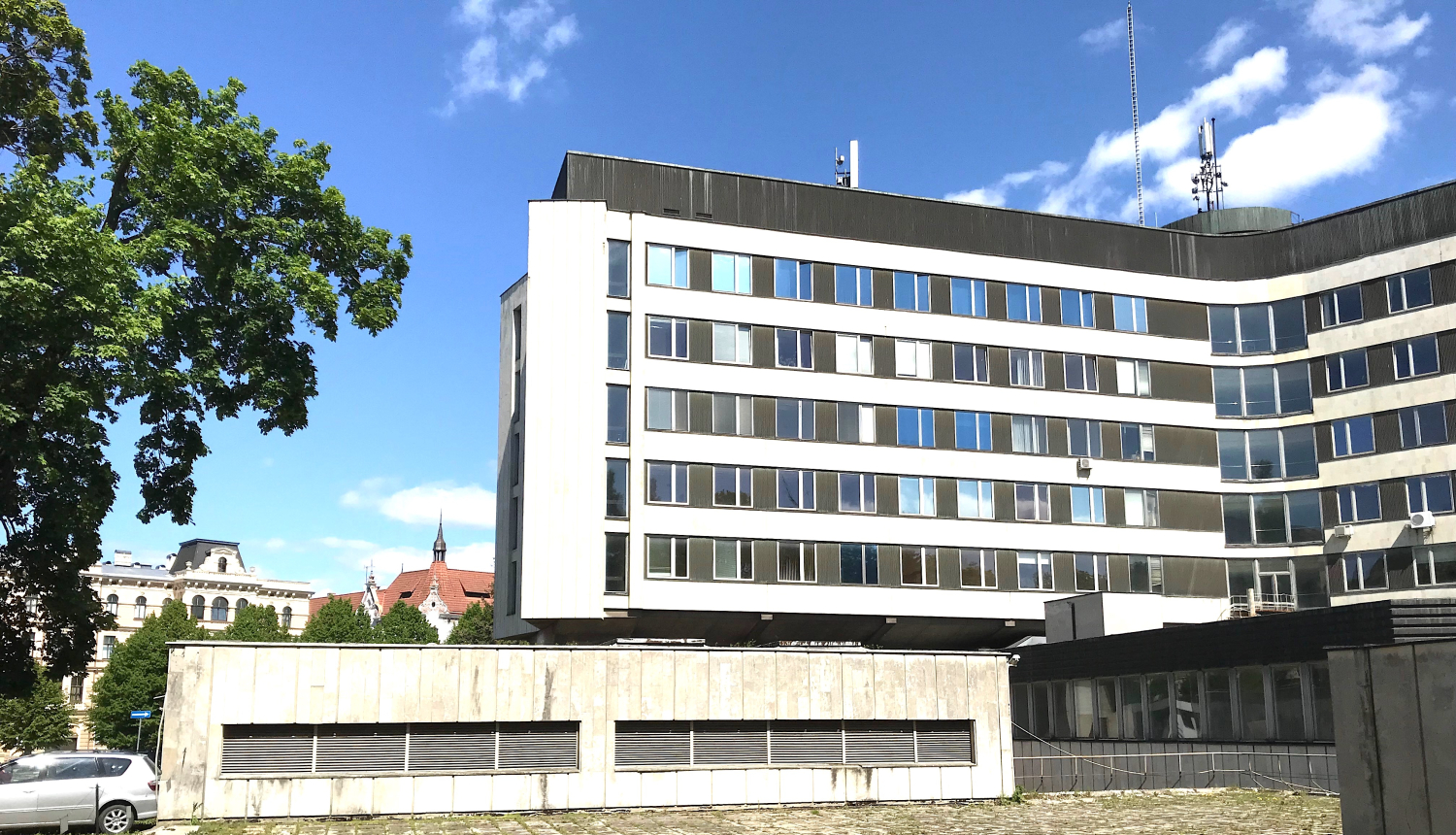 Biroju ēka Elizabetes ielā 2