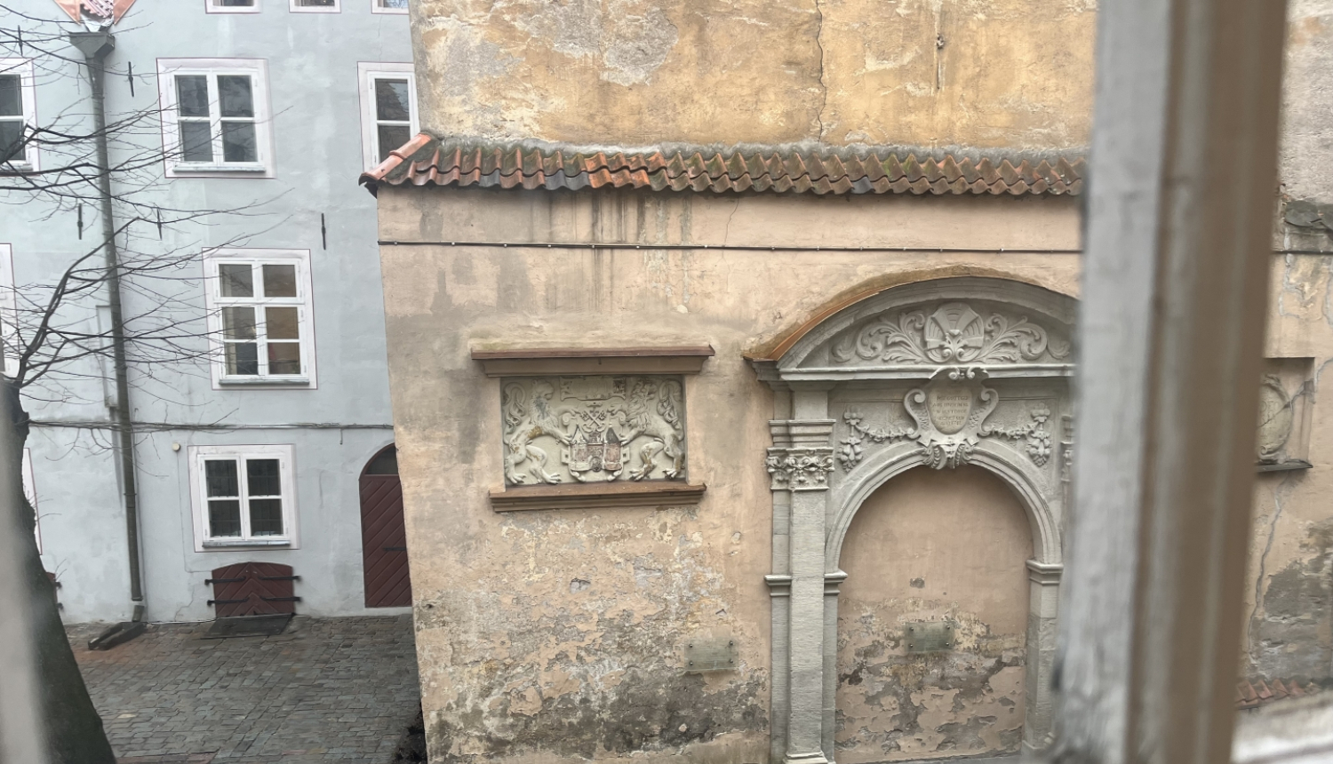 Trīs Brāļu pagalms