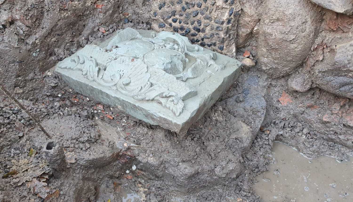 Līvbērzes muižas cilnis - foto: Ā. Ozoliņš